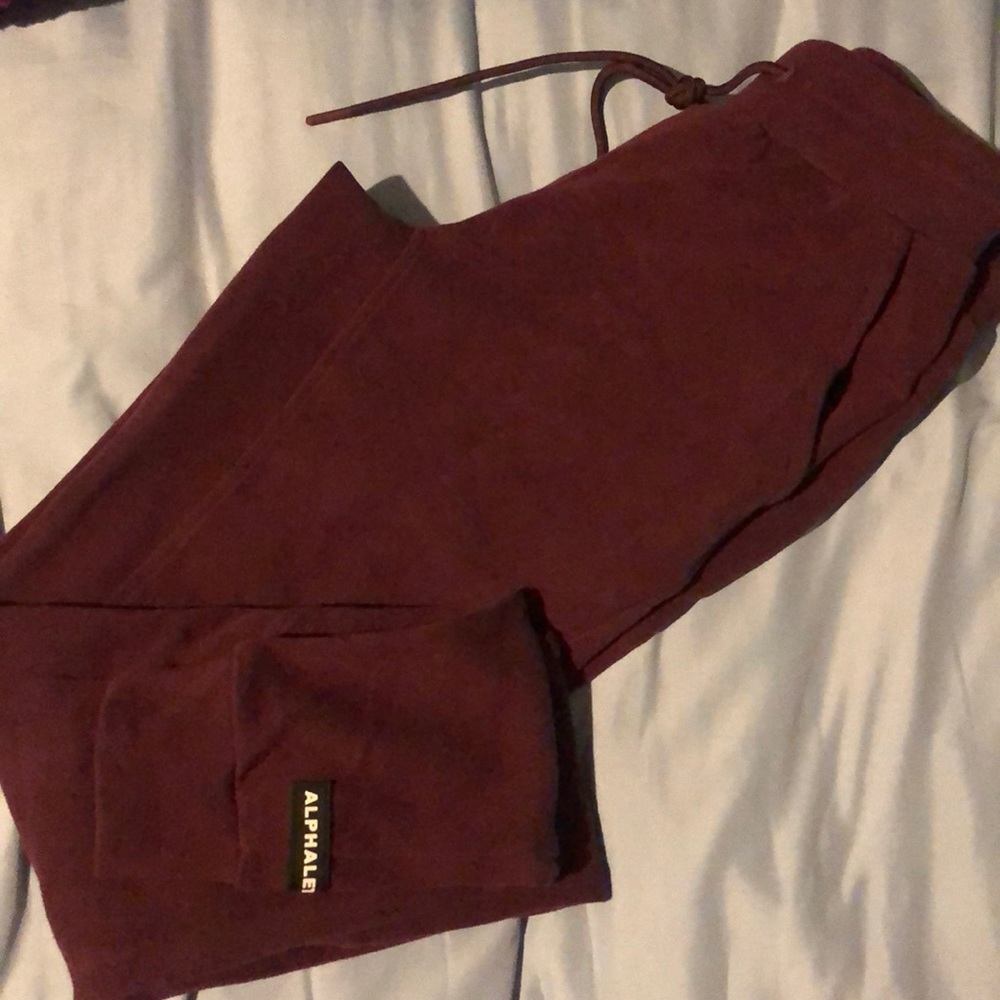 BRAND NEW ALPHALETE WOMENS IDENTITY JOGGERS